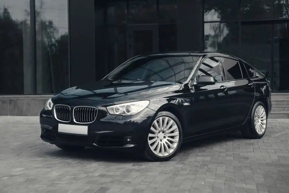 5 Rekomendasi Mobil Sedan